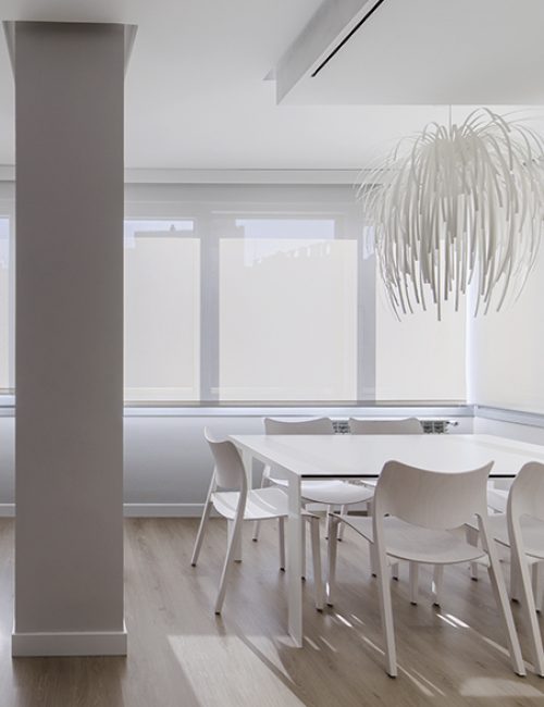 bandalux_roller_shade_decorative_cover_trazer_02